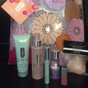 🌟🌟HOST PICK🌟🌟 Clinique Beauty in Bloom